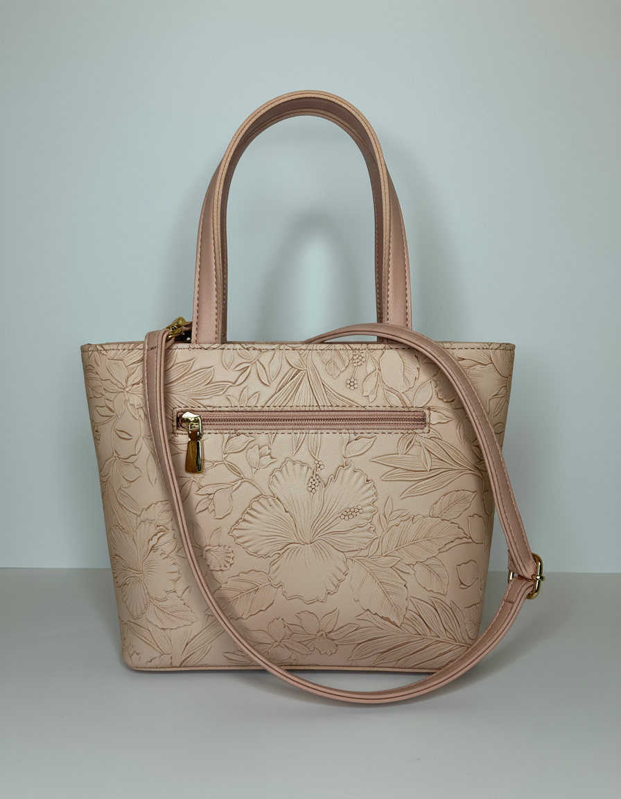 The Noir V-Quilt Tote